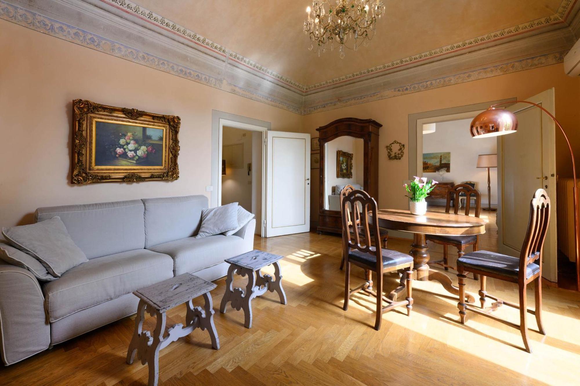 La Casa Degli Specchi Florence